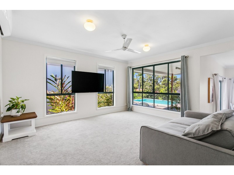 7 Tiger Drive, Arundel QLD 4214