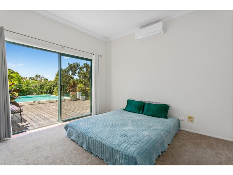 7 Tiger Drive, Arundel QLD 4214