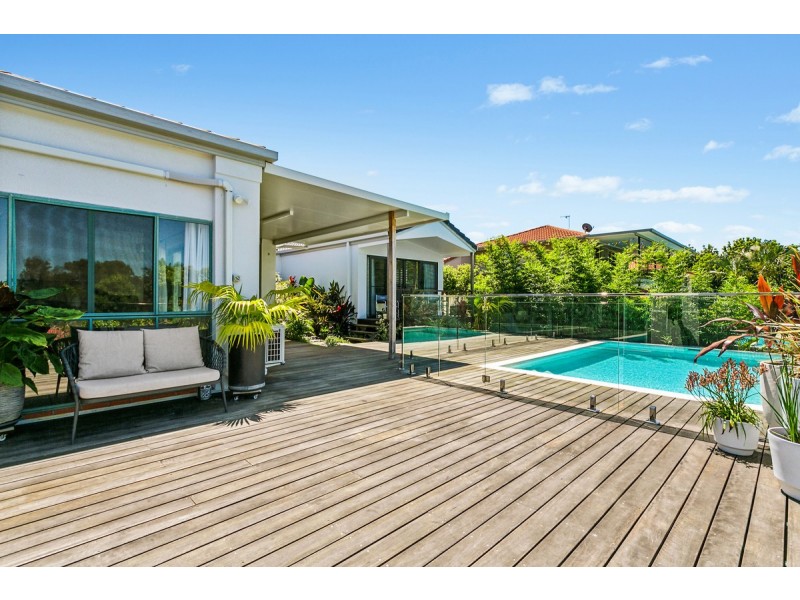 7 Tiger Drive, Arundel QLD 4214