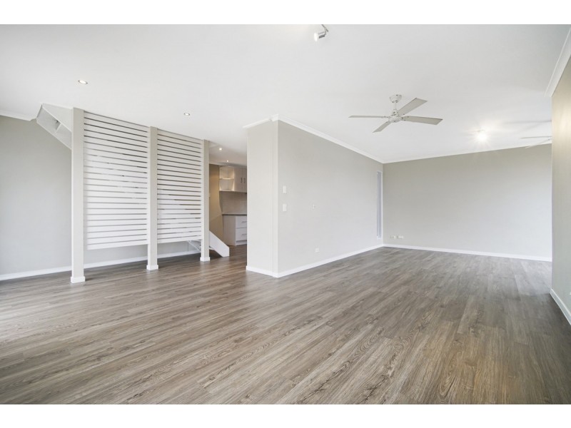 15 Aaron Street, Coomera QLD 4209