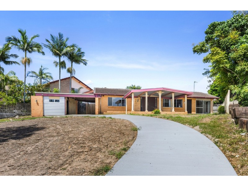 4 Tongarra Street, Southport QLD 4215