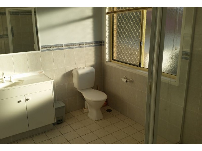 14 Lillywood Circuit, Molendinar QLD 4214