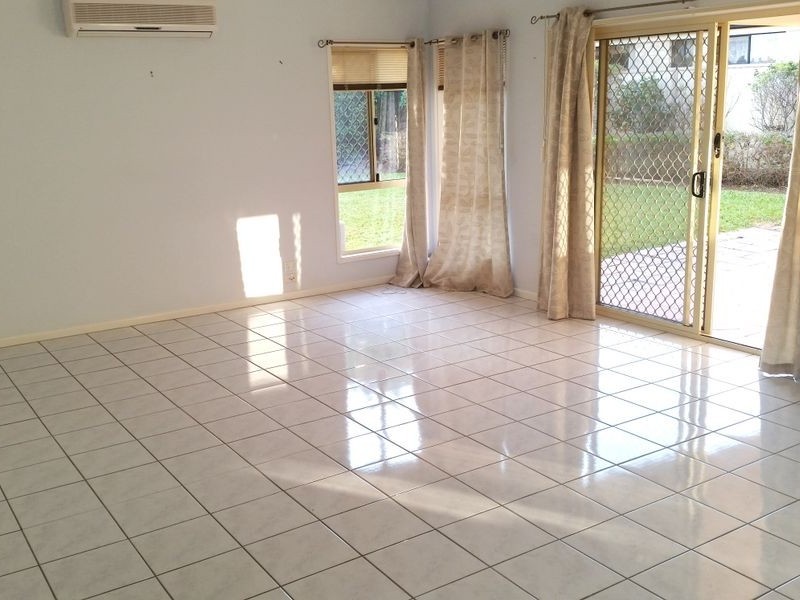 14 Lillywood Circuit, Molendinar QLD 4214
