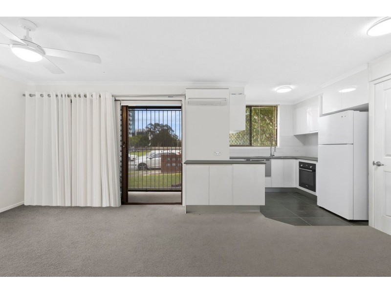 1/18 Garden Street, Southport QLD 4215