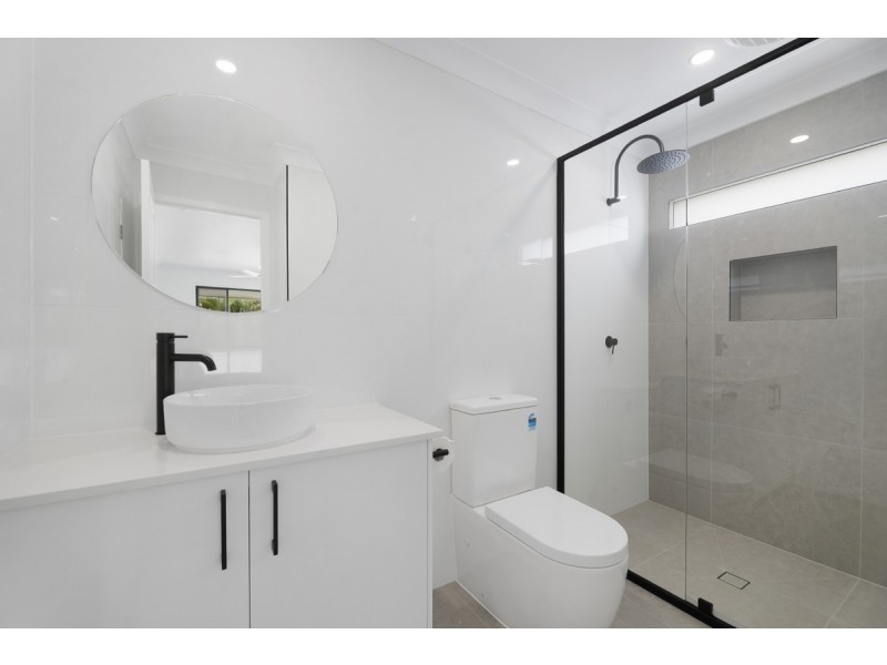 54 Tiger Drive, Arundel QLD 4214