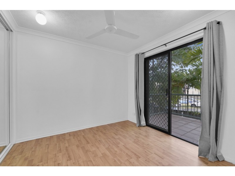 6/6-8 White Street, Southport QLD 4215