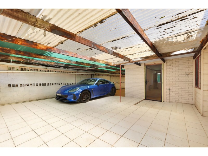 26 Bordeaux Parade, Mermaid Waters QLD 4218