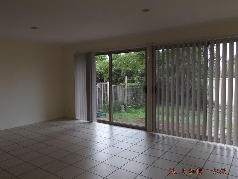 2/17 Yuan Street, Coomera QLD 4209