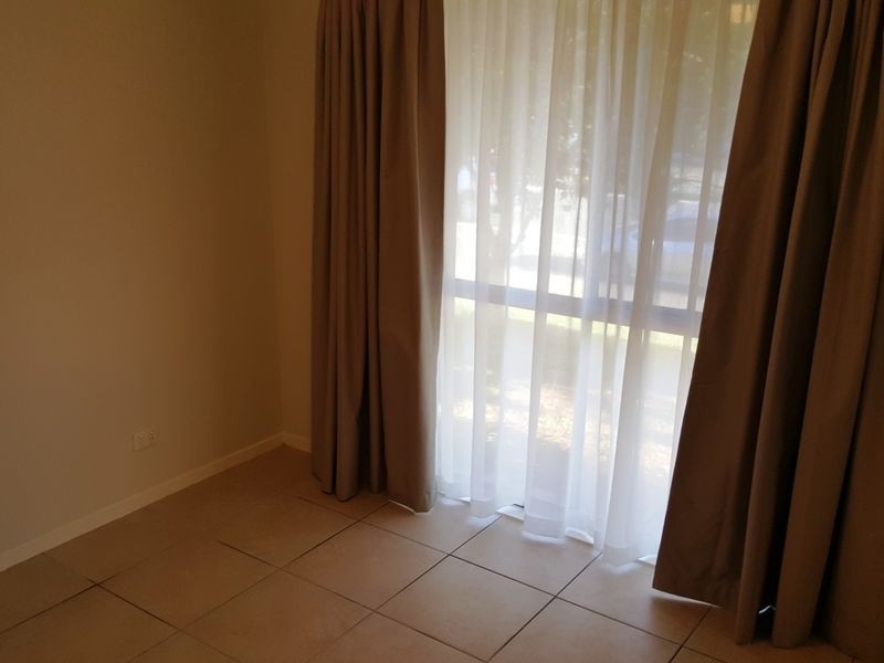 1/7 Napper Road, Arundel QLD 4214