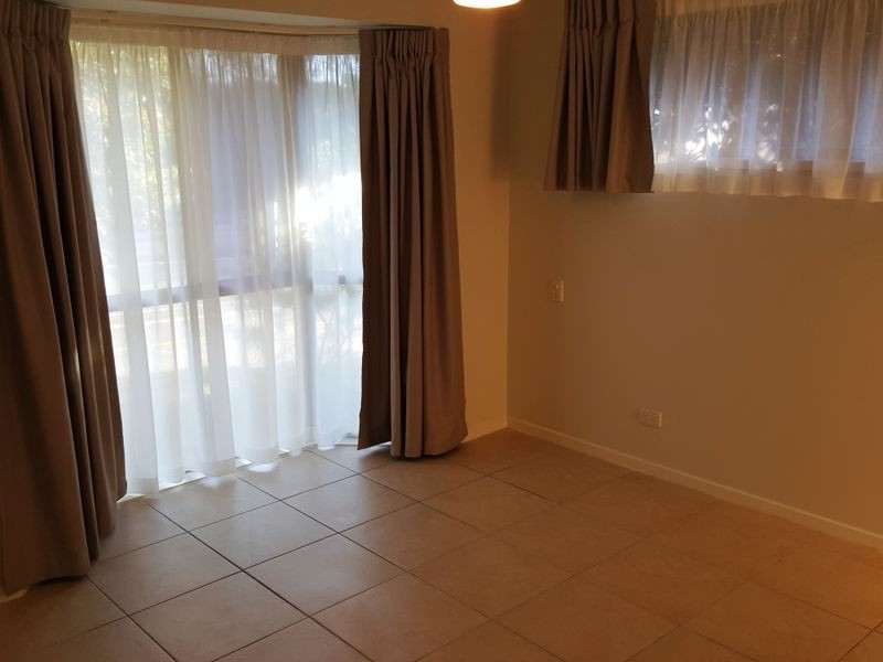 1/7 Napper Road, Arundel QLD 4214