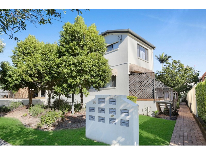 4/16 Lather Street, Southport QLD 4215