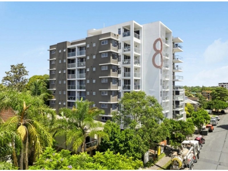 204/8 Norman Street, Southport QLD 4215