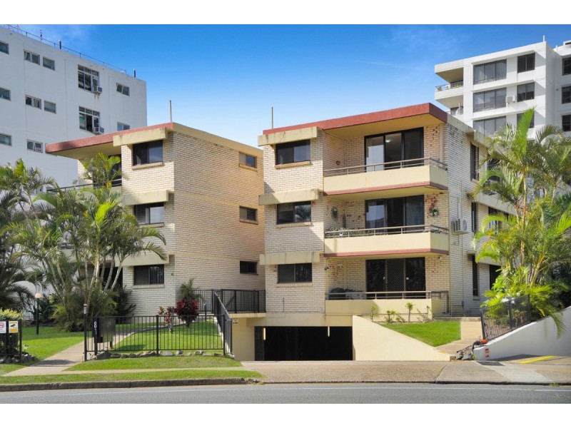 12/81 Brighton Parade, Southport QLD 4215