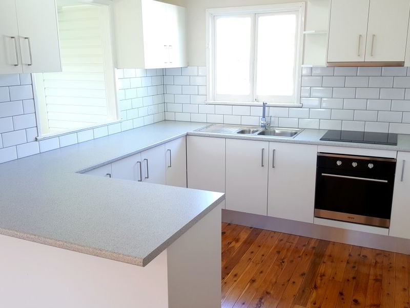 31 Echlin Street, Labrador QLD 4215