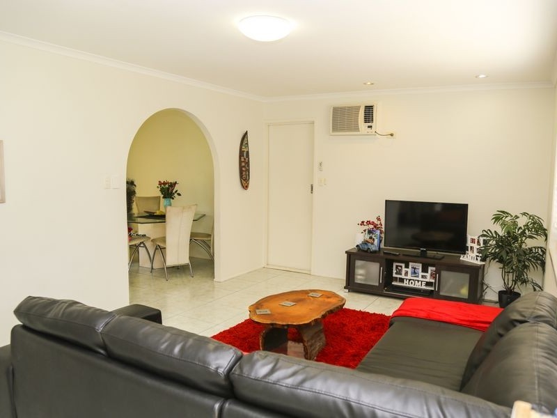 124 Benowa Road, Benowa QLD 4217