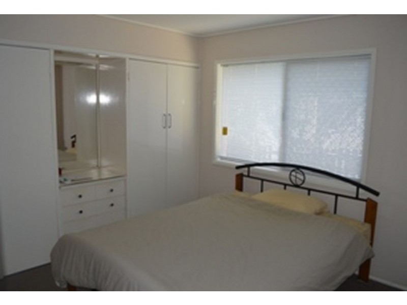 13 Susanne Street, Southport QLD 4215