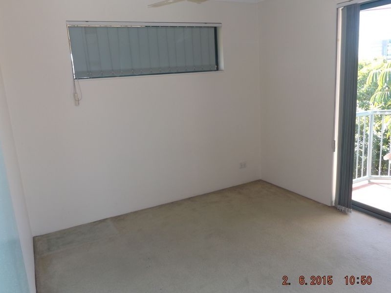 18/45 Pohlman Street, Southport QLD 4215