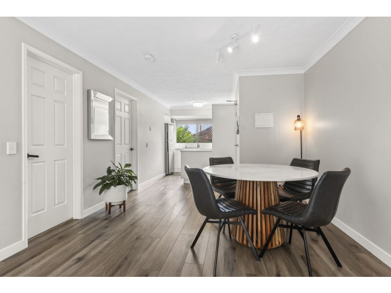 4/19-21 Lloyd Street, Southport QLD 4215