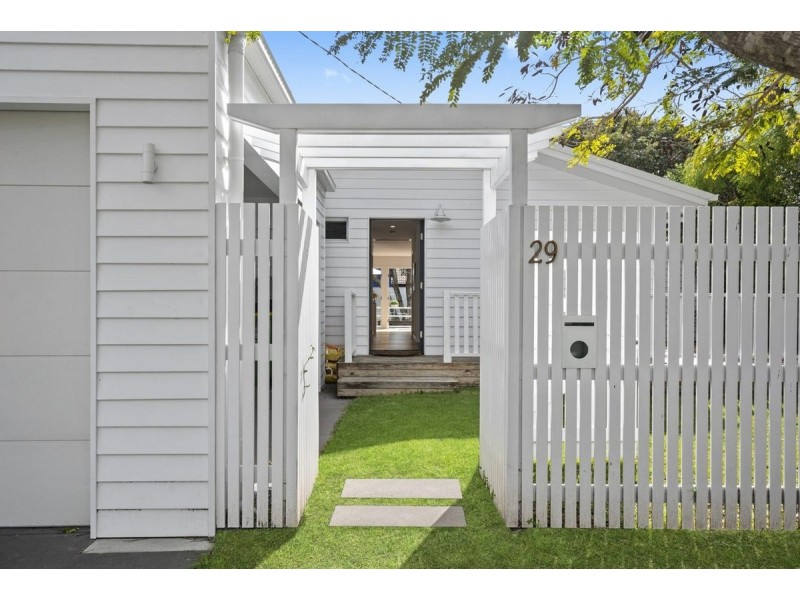 29 Coogeen Street, Bundall QLD 4217