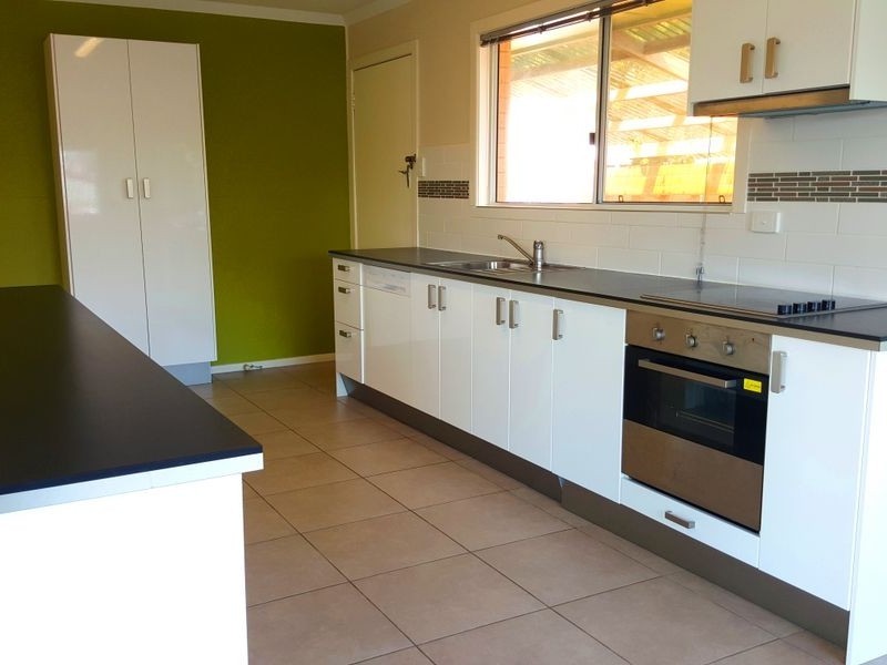 30 Dowling Drive, Southport QLD 4215