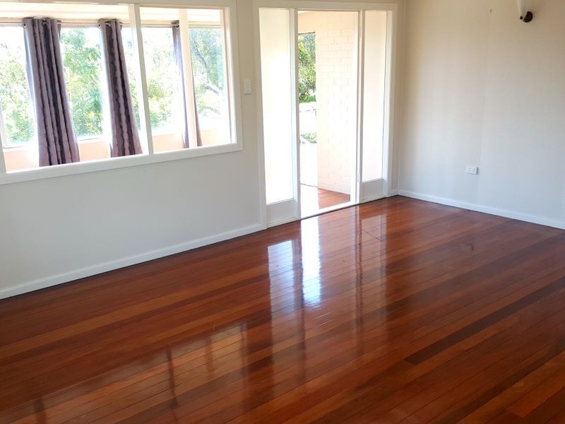 30 Dowling Drive, Southport QLD 4215