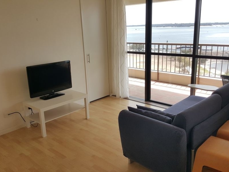 13b/114 Marine Parade, Southport QLD 4215