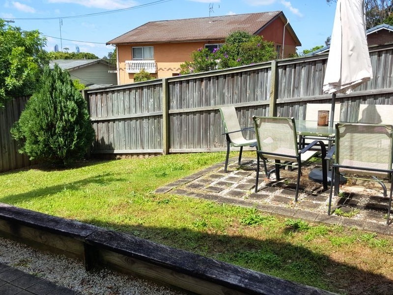 1/11 Ellen Street, Southport QLD 4215