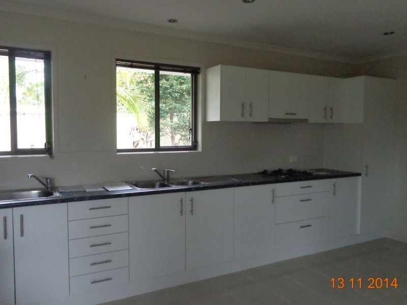 31A Wistaria Avenue, Southport QLD 4215