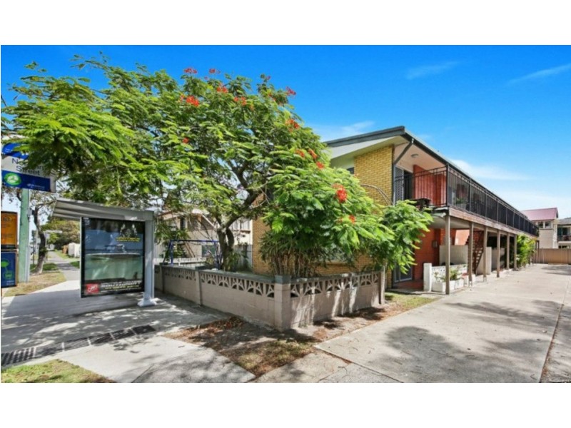 8/5 North Street, Southport QLD 4215