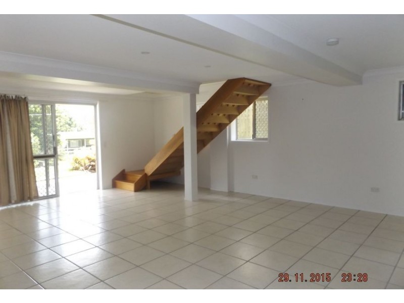 14 Lara Street, Southport QLD 4215