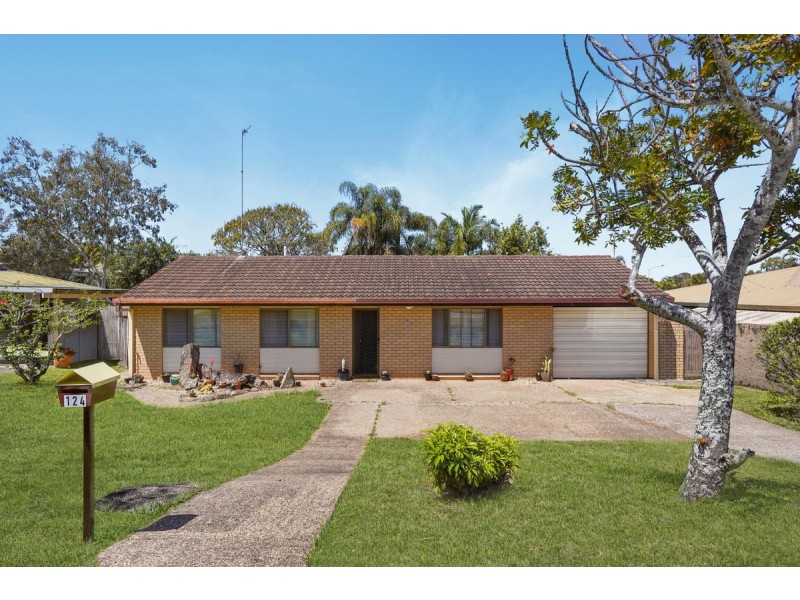 124 Benowa Road, Southport QLD 4215