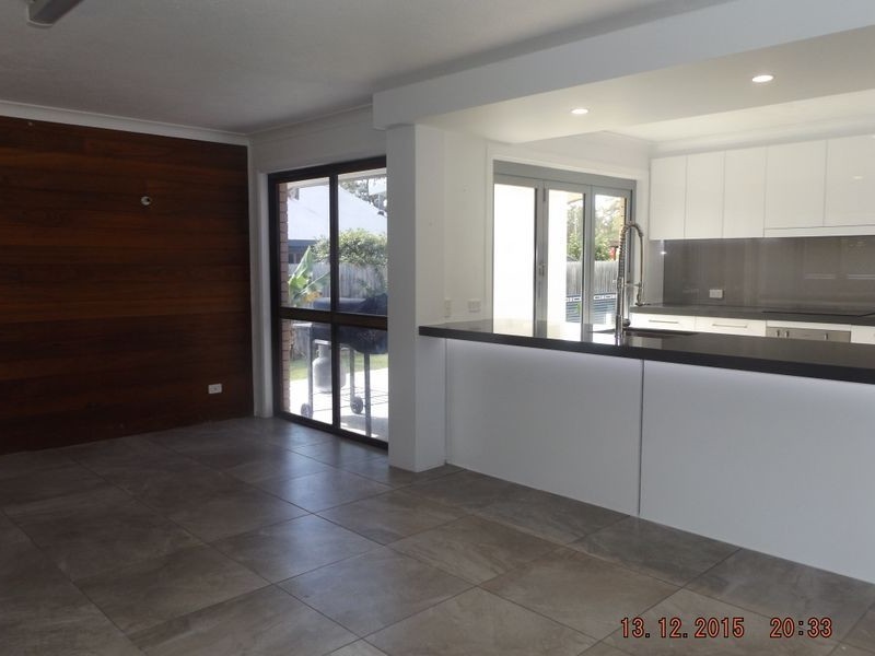 24 Parasol Avenue, Ashmore QLD 4214