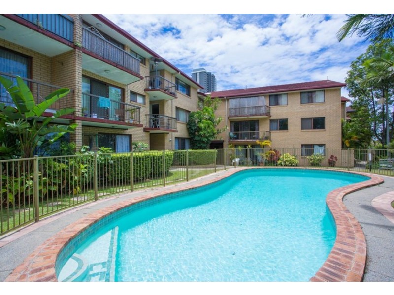 4/83 Queen Street, Southport QLD 4215