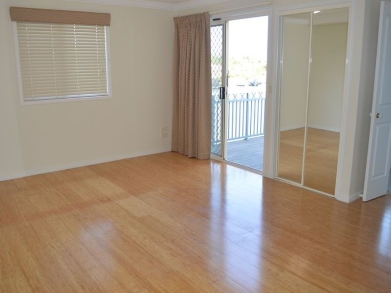 31/82-86 Limetree Parade, Runaway Bay QLD 4216