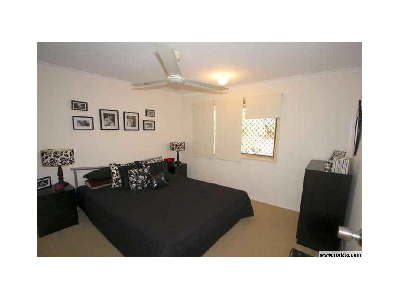 4/34 Golden Palms Court, Ashmore QLD 4214