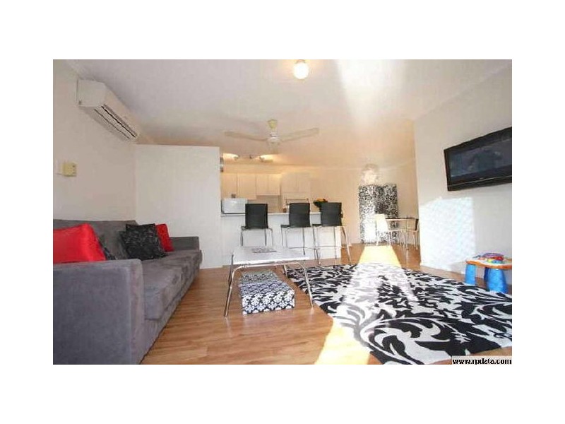 4/34 Golden Palms Court, Ashmore QLD 4214