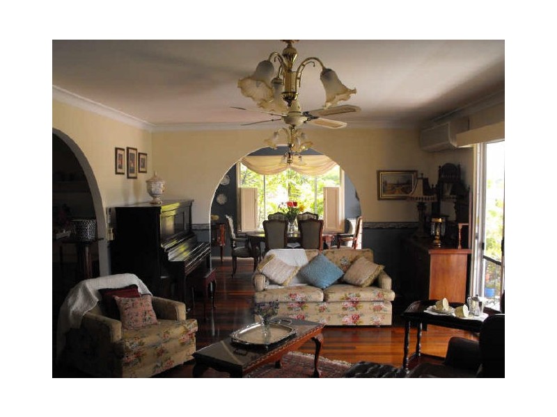 40 Freda Street, Ashmore QLD 4214