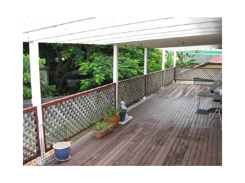 64 Meron Street, Southport QLD 4215