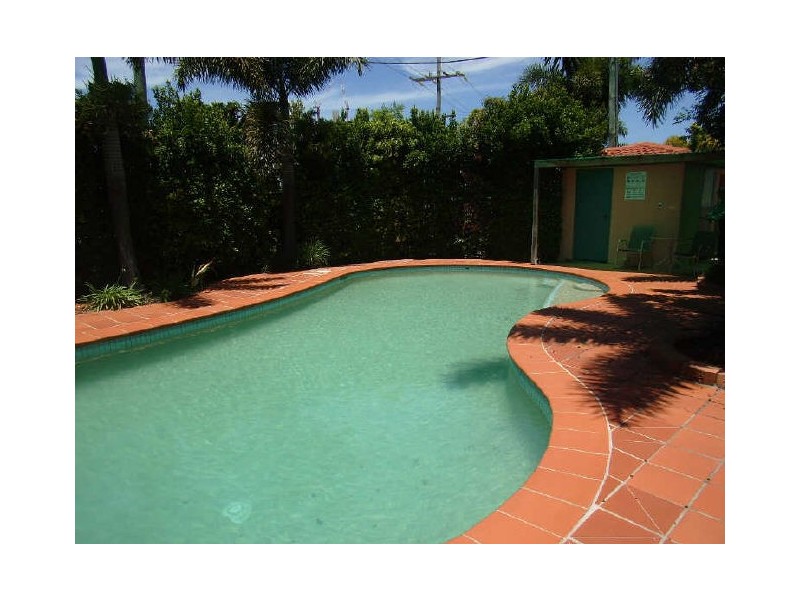 3/88 High Street, Southport QLD 4215