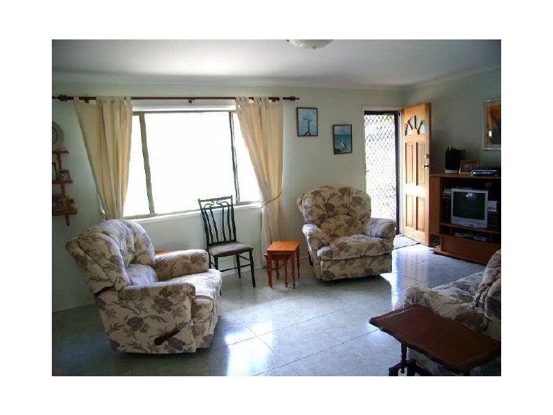 124 Benowa Road, Southport QLD 4215