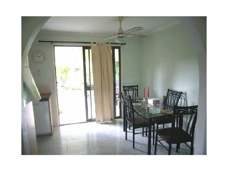 124 Benowa Road, Southport QLD 4215