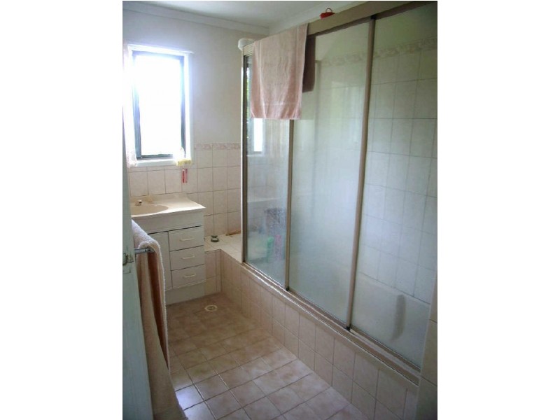 124 Benowa Road, Southport QLD 4215