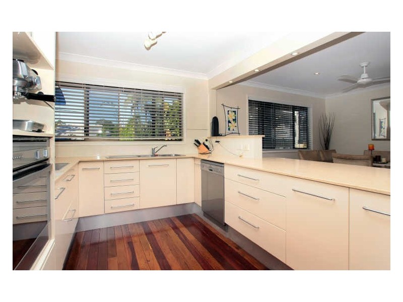 3 Surch Court, Southport QLD 4215