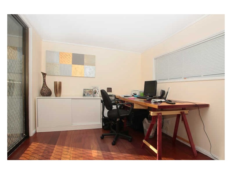 3 Surch Court, Southport QLD 4215