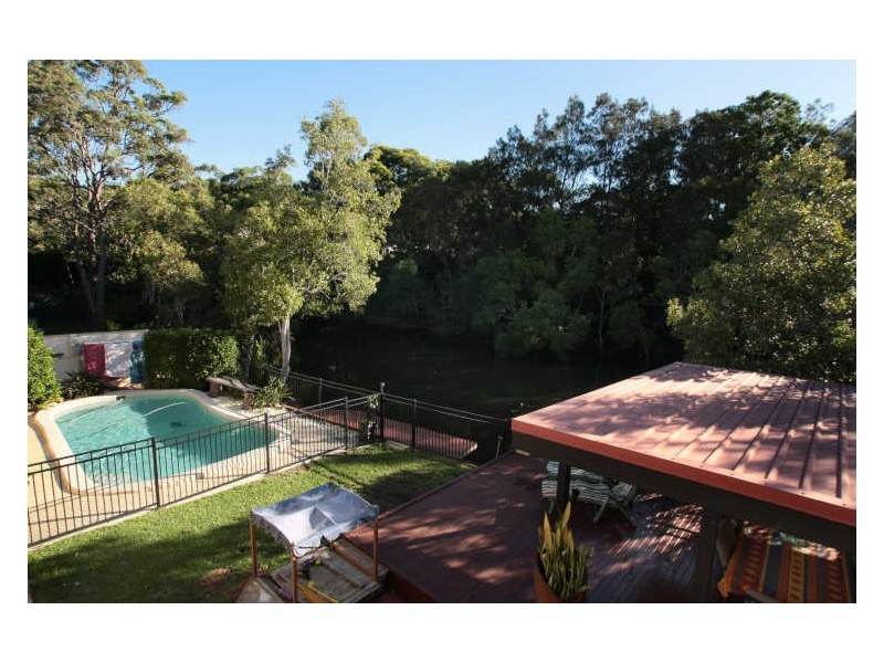 3 Surch Court, Southport QLD 4215