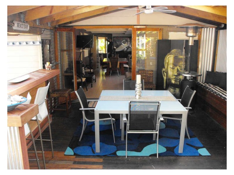 18 Dowling Drive, Southport QLD 4215