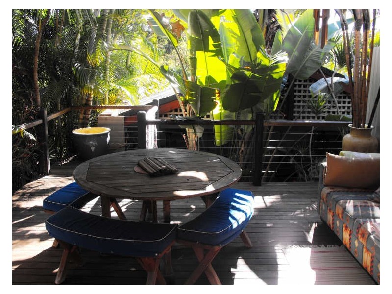 18 Dowling Drive, Southport QLD 4215