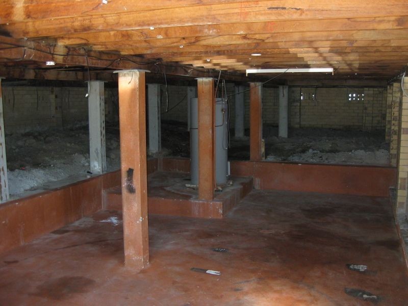 28 Lara Avenue, Southport QLD 4215