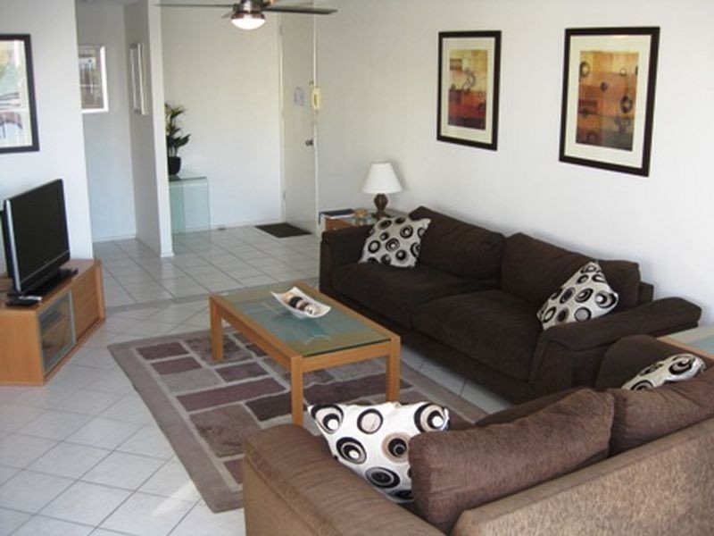 61/30 Watson Esplanade, Surfers Paradise QLD 4217