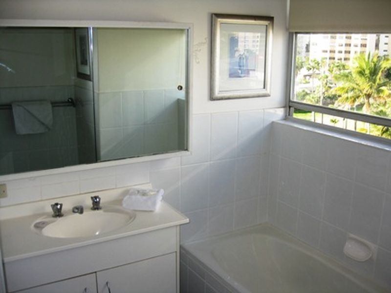 61/30 Watson Esplanade, Surfers Paradise QLD 4217